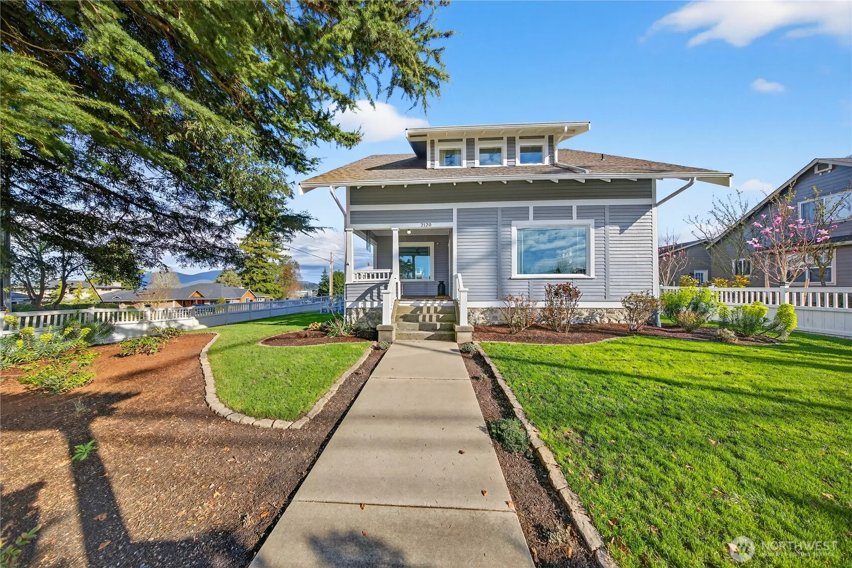 Property photo for 2120 12th Street, Anacortes photo 5