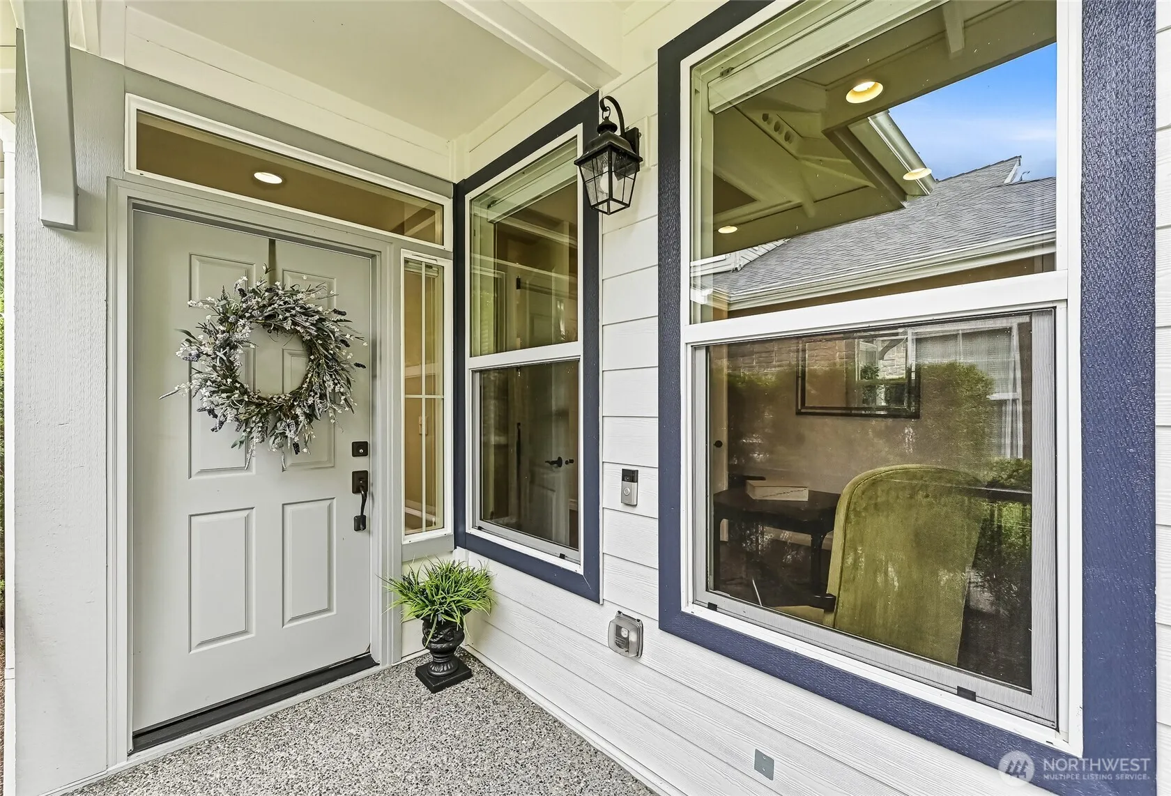 Property photo for 12018 Big Leaf Way Ne, Redmond photo 3