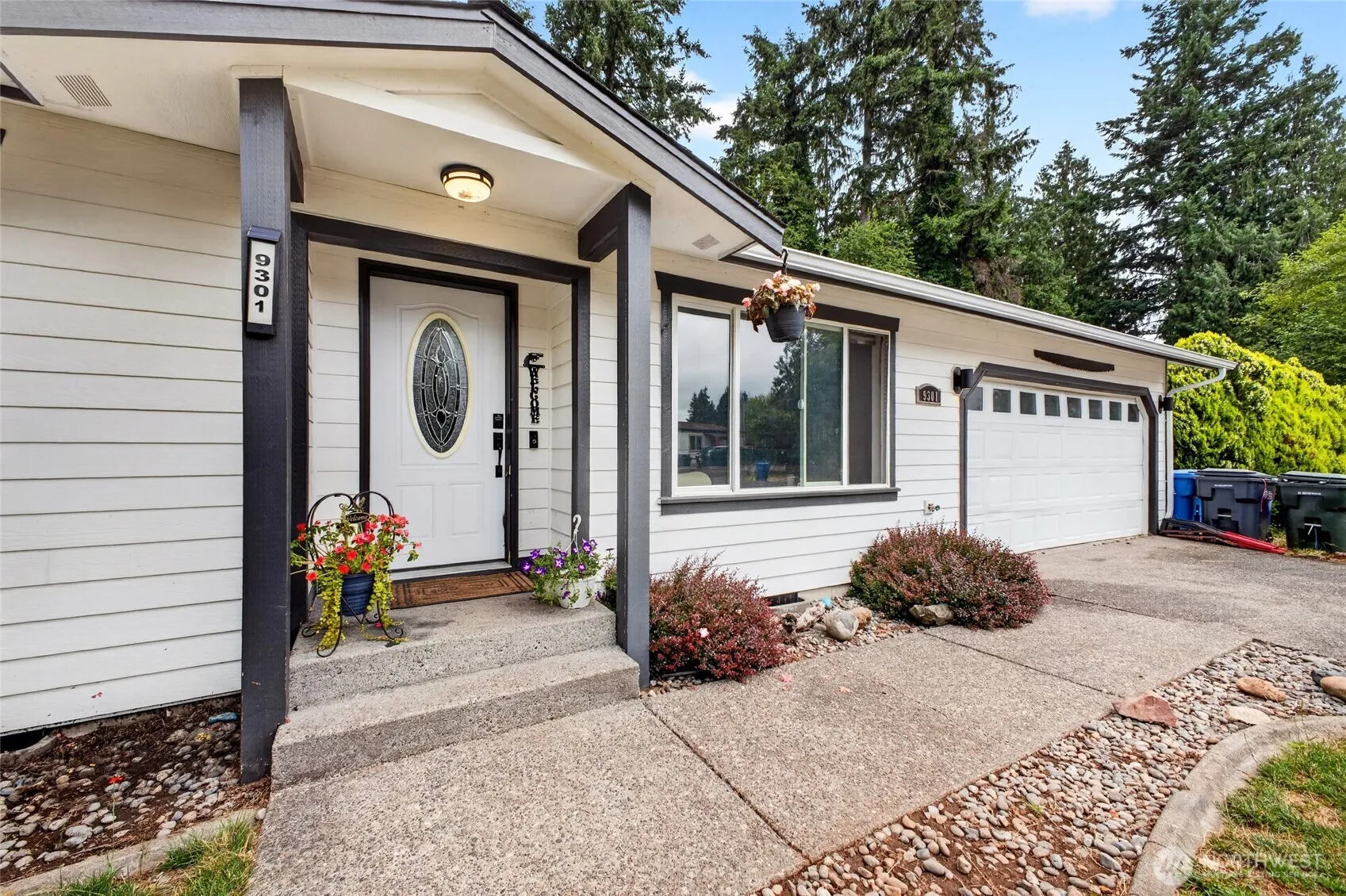 Property photo for 9301 202nd Avenue E, Bonney Lake photo 2