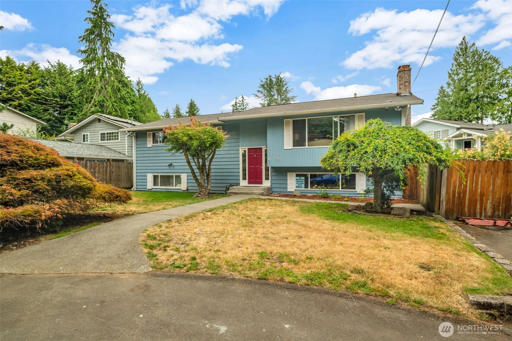 Property photo for 302 N 188th Street, Shoreline