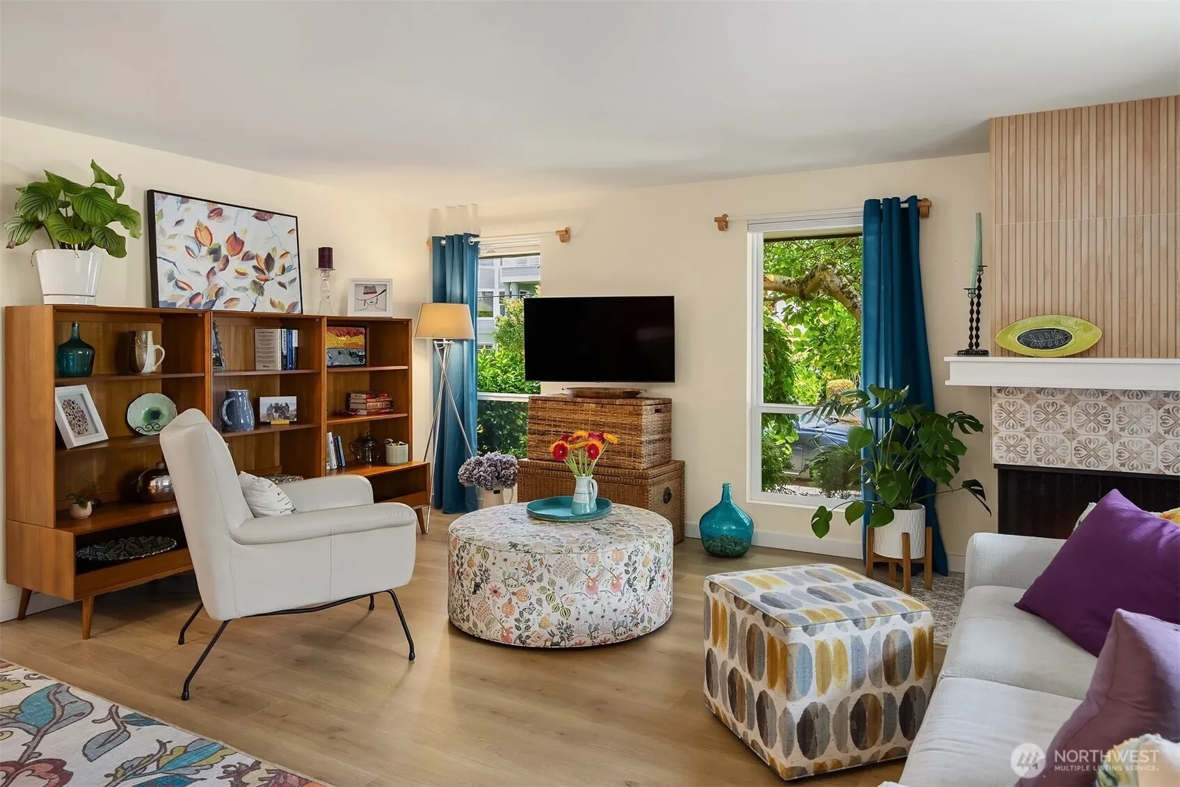 Property photo for 242 4th Avenue S #1, Edmonds photo 4