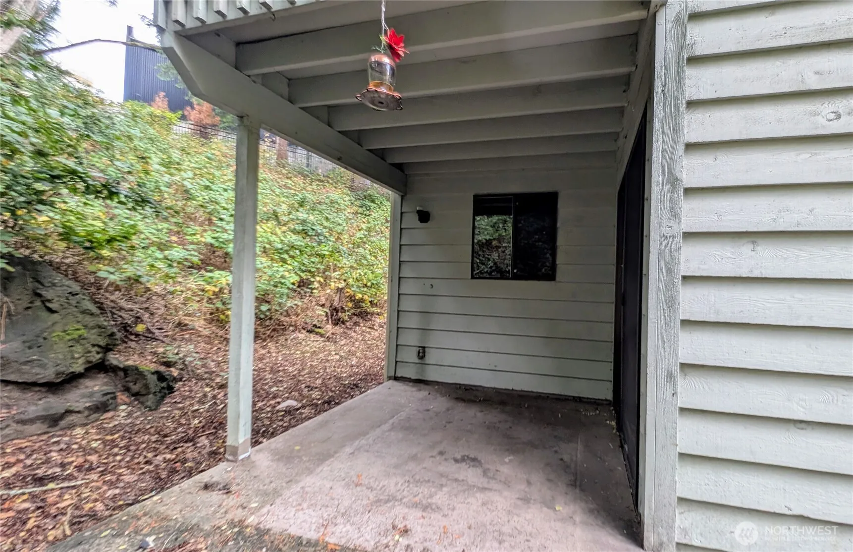 Property photo for 1627 Ne 199th Place, Shoreline photo 4