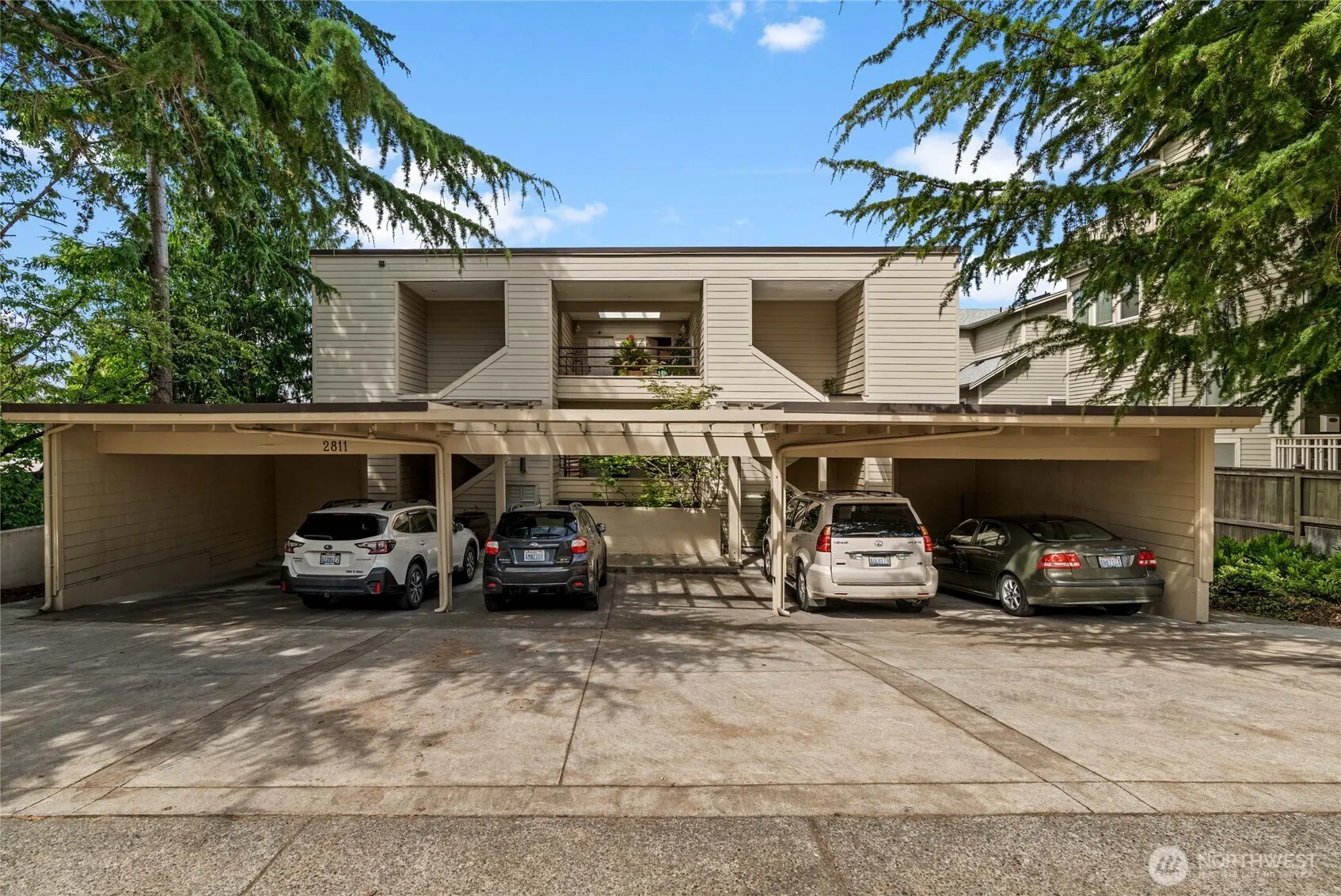 Property photo for 2811 14th W #101, Seattle photo 2