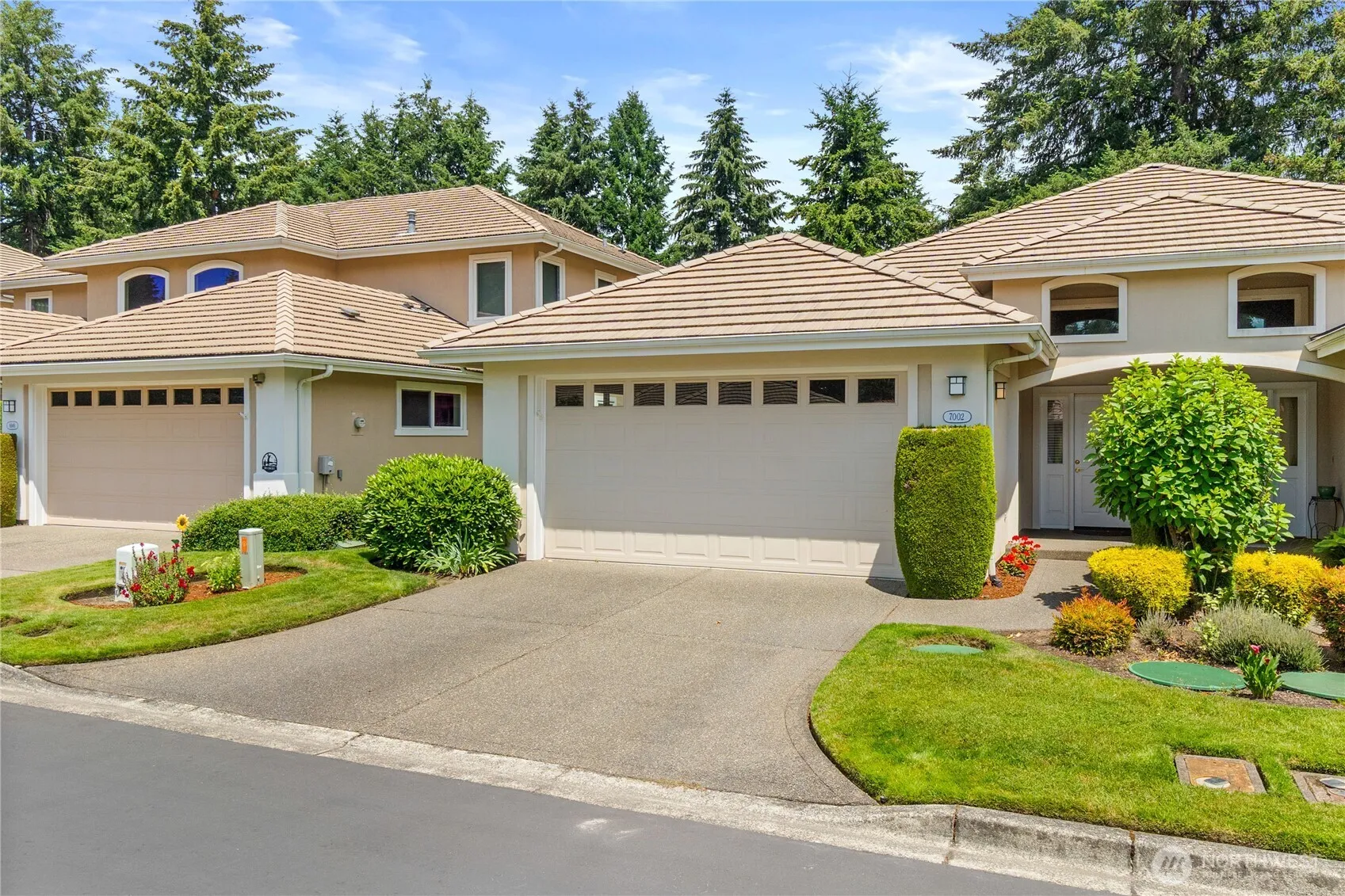 Property photo for 7002 Fairway Lane Se, Olympia photo 4