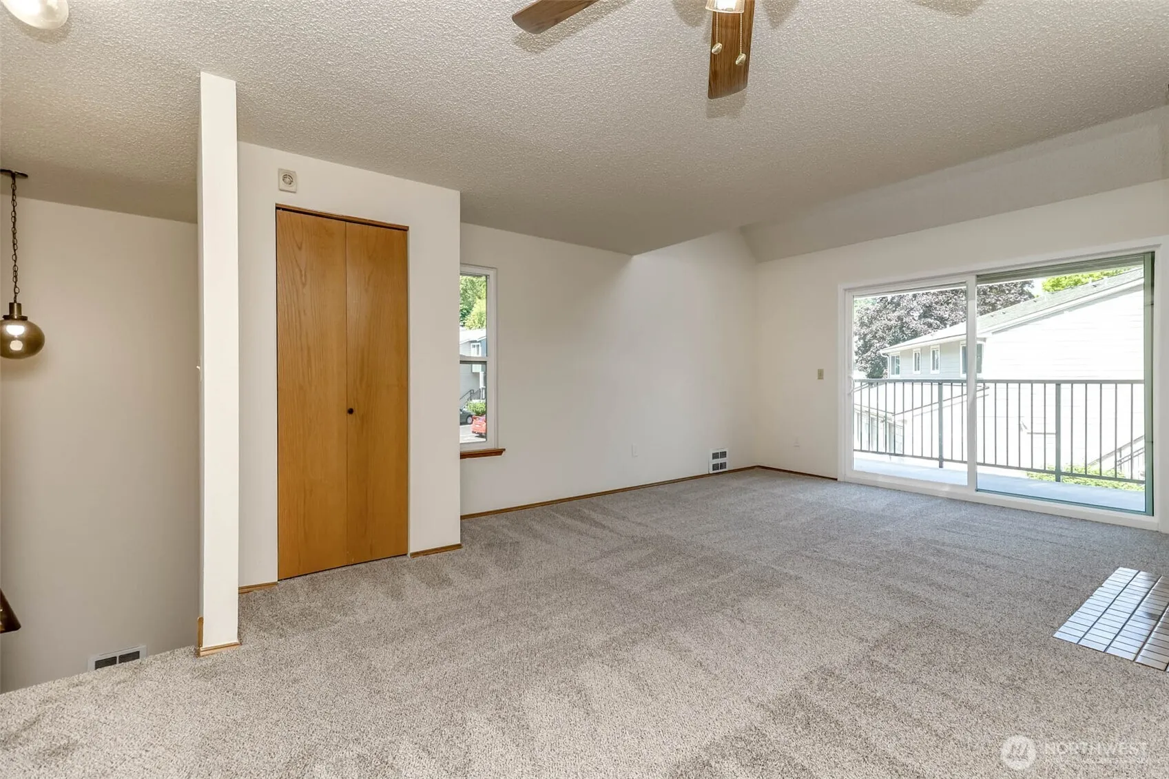 Property photo for 4539 S 248th Place #16c4, Kent photo 3