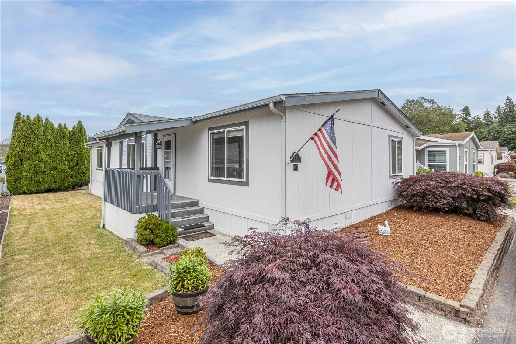 Property photo for 600 Ne Saturn Lane, Bremerton