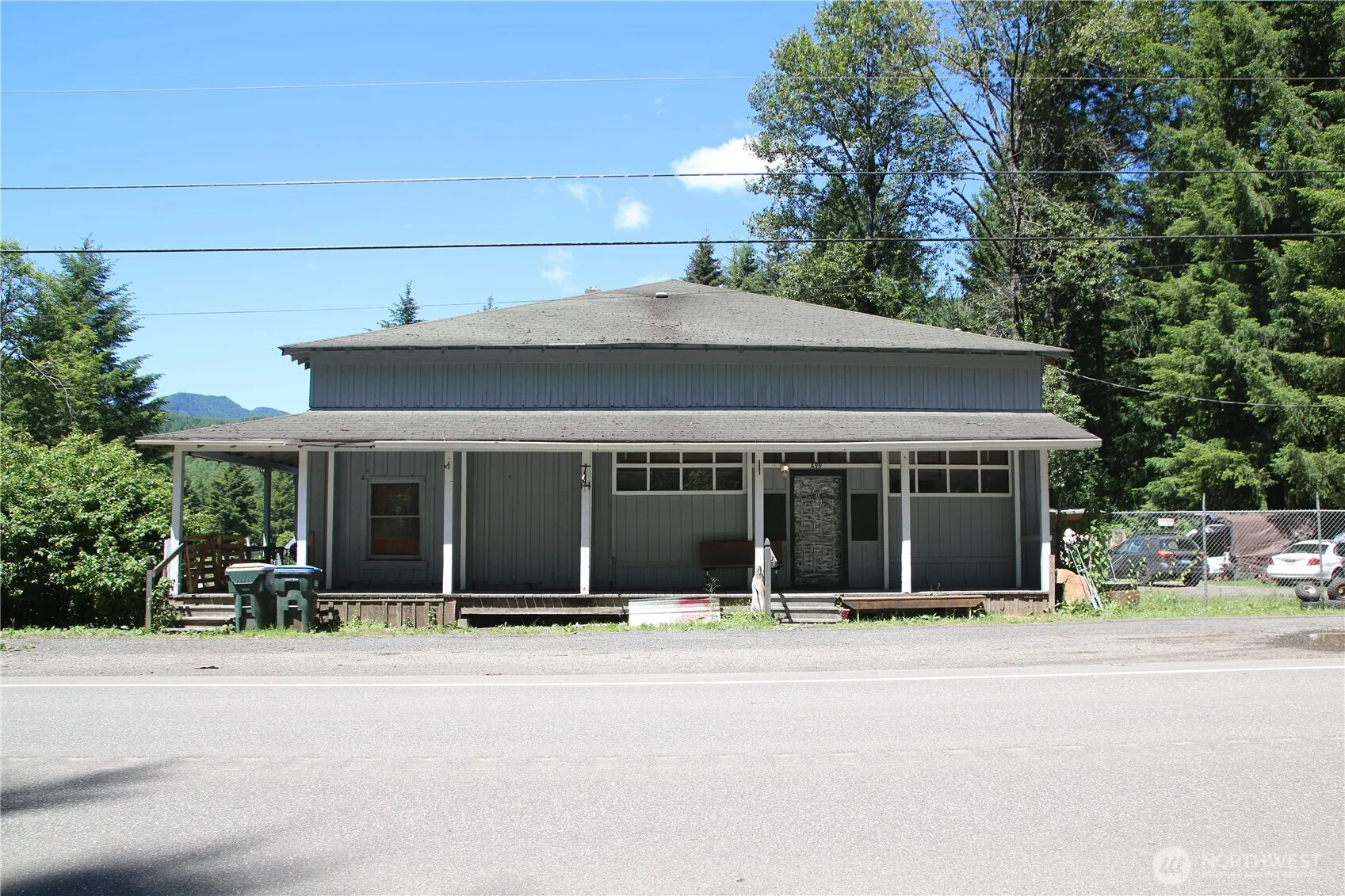 Property photo for 699 State Route 7, Morton photo 3