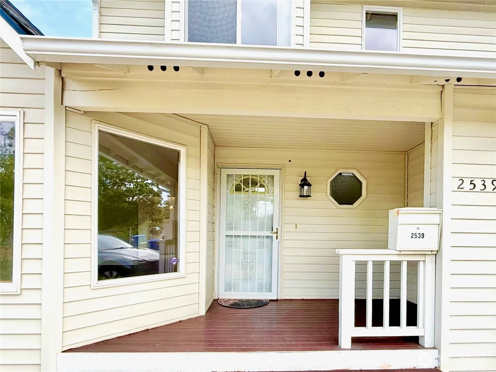 Property photo for 2539 S Graham, Seattle photo 3