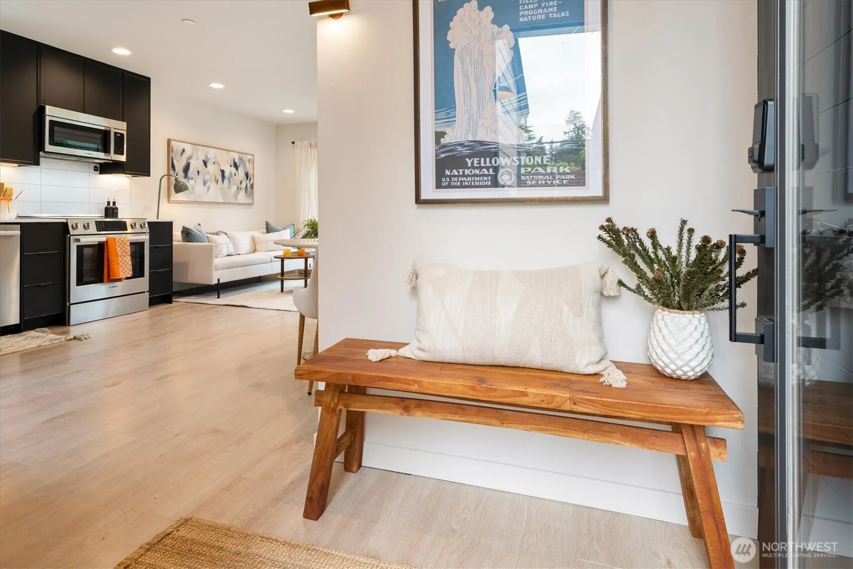 Property photo for 12060 8th Avenue Nw #b, Seattle photo 5
