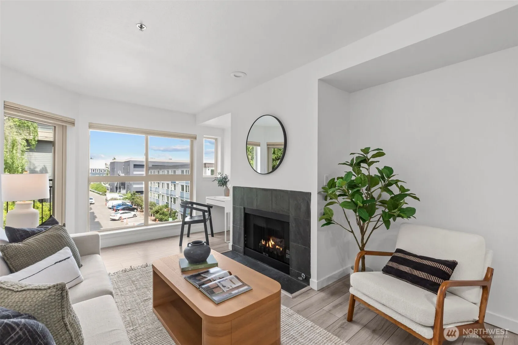Property photo for 701 Galer Street #505, Seattle photo 4