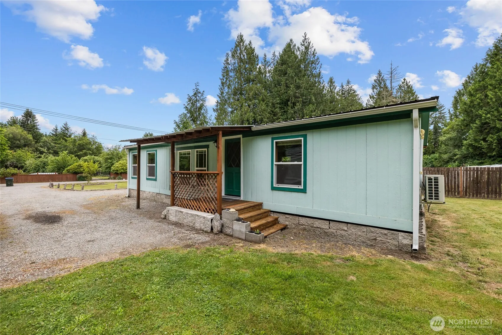 Property photo for 5443 Kinney Road Sw, Olympia photo 2