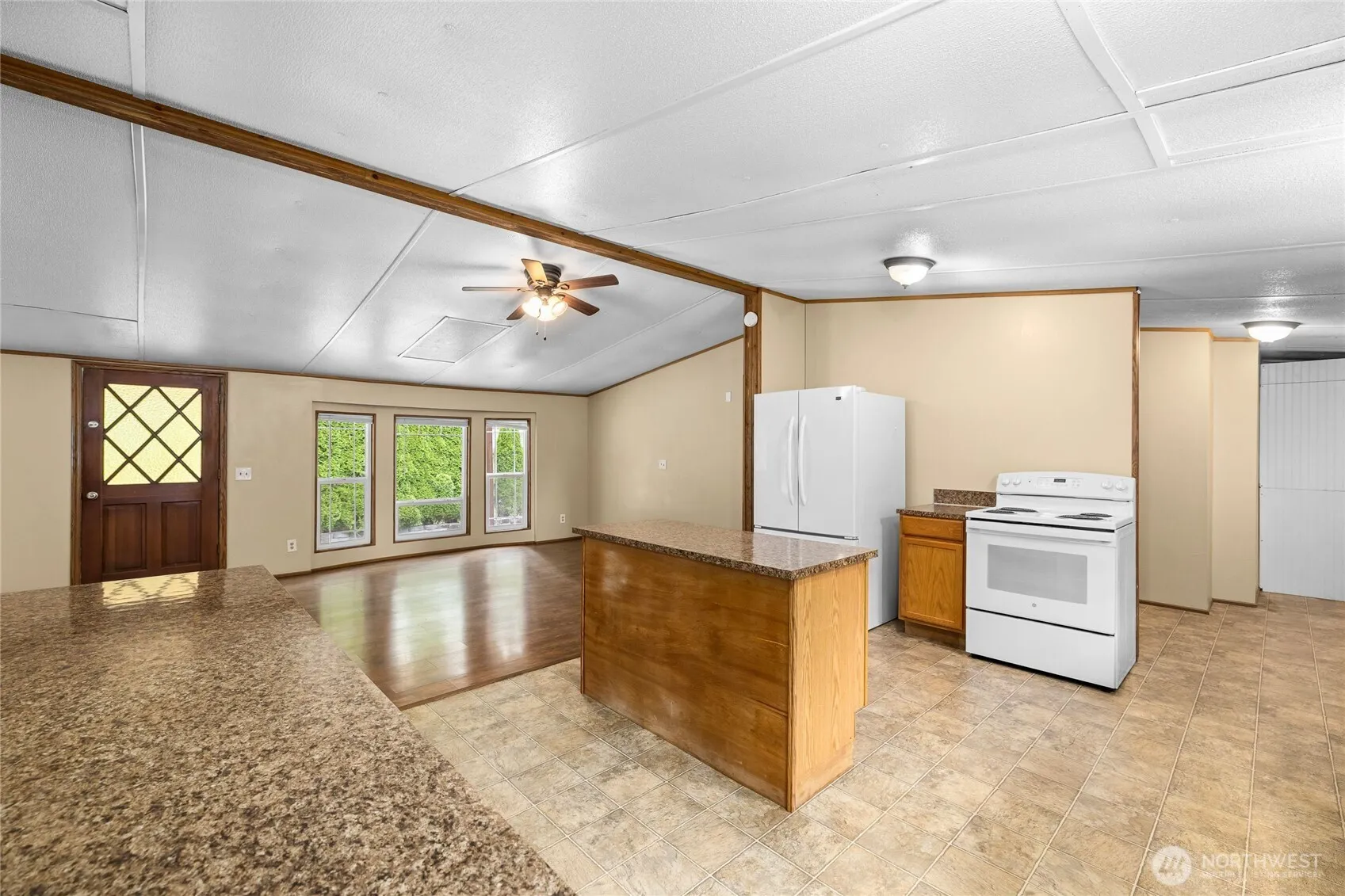 Property photo for 5443 Kinney Road Sw, Olympia photo 5