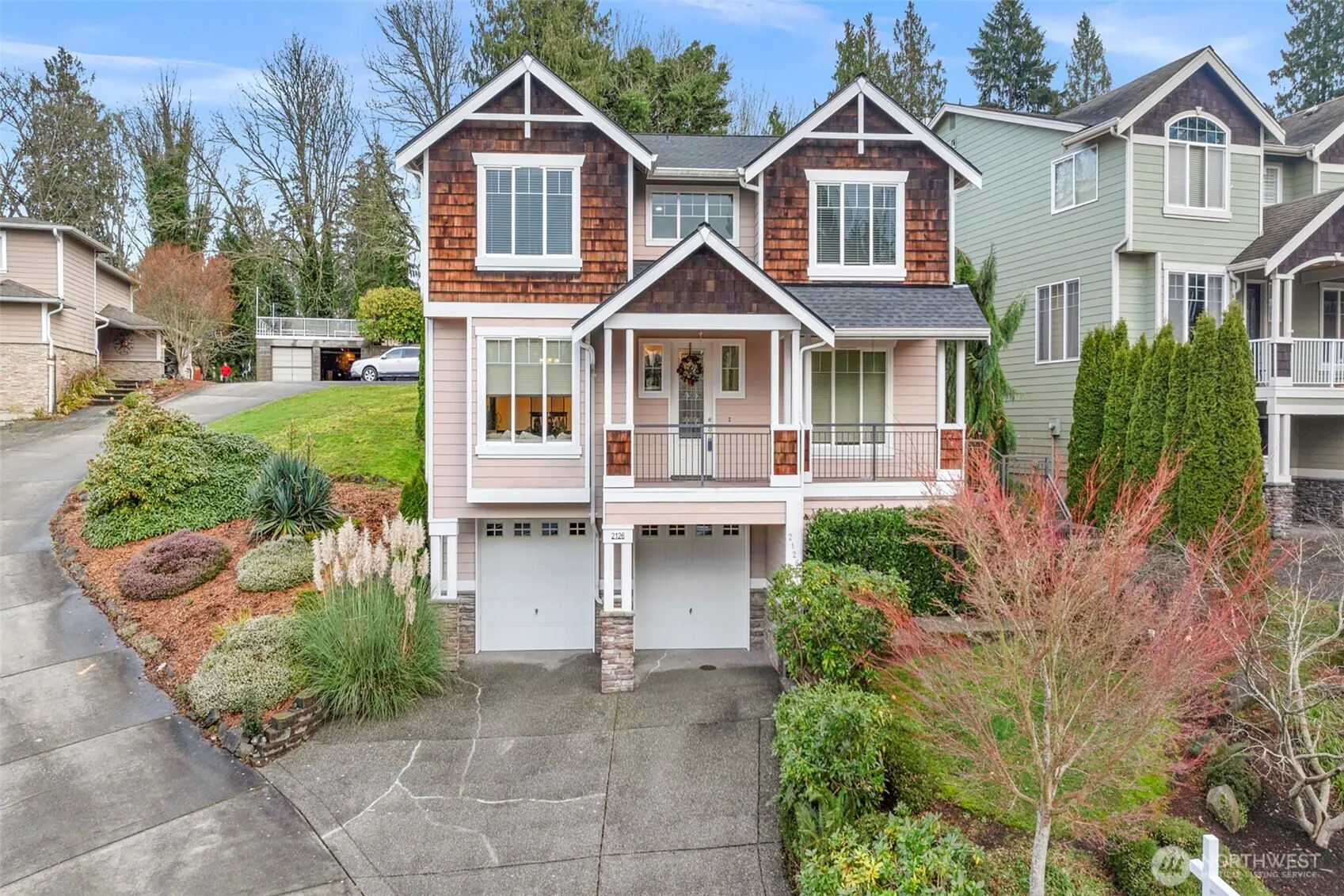 Property photo for 2126 Mukilteo Boulevard, Mukilteo photo 2