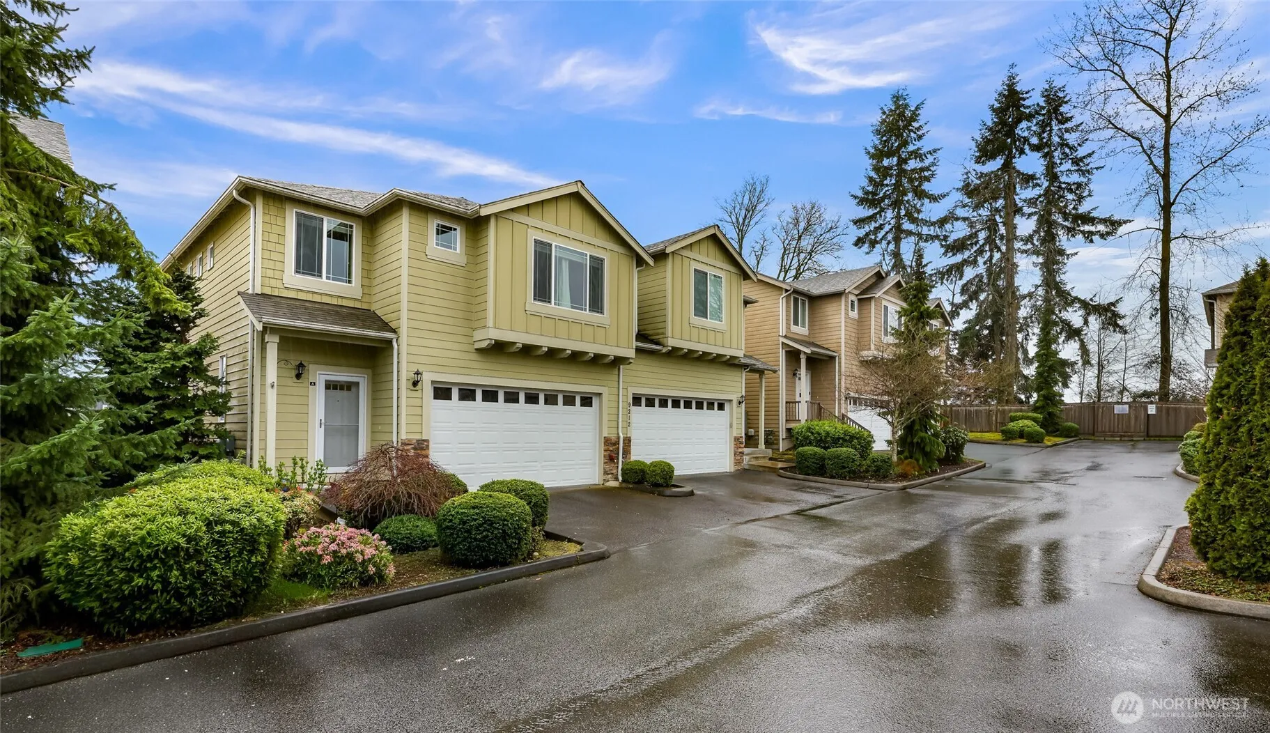 Property photo for 9212 11th Place Ne #a, Lake Stevens photo 2