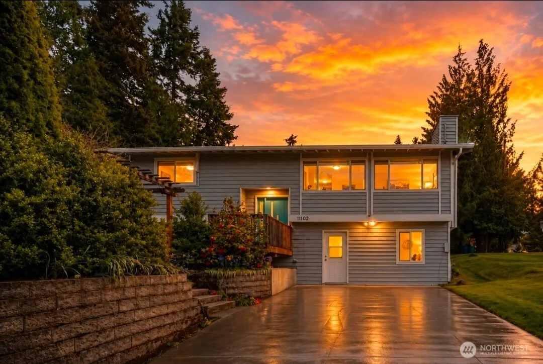 Property photo for 11102 126th Avenue Ne, Kirkland