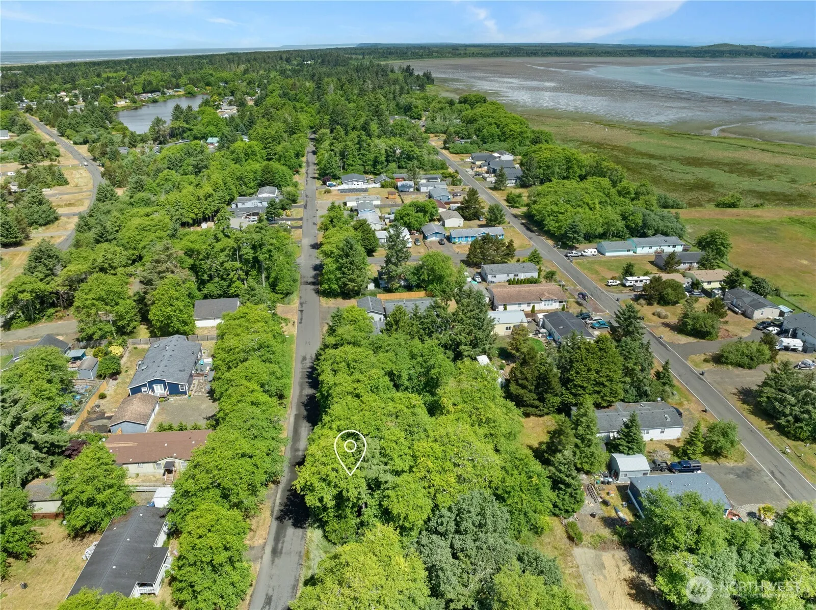 Property photo for 576 Chenois Avenue Ne, Ocean Shores photo 5