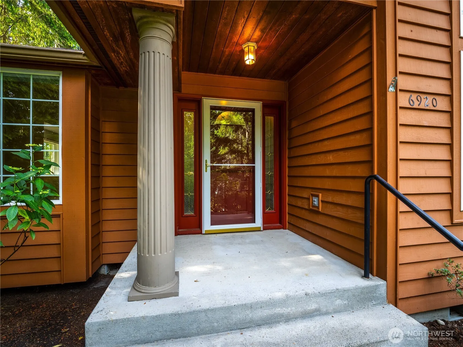 Property photo for 6920 47th Street Ct W, University Place photo 4