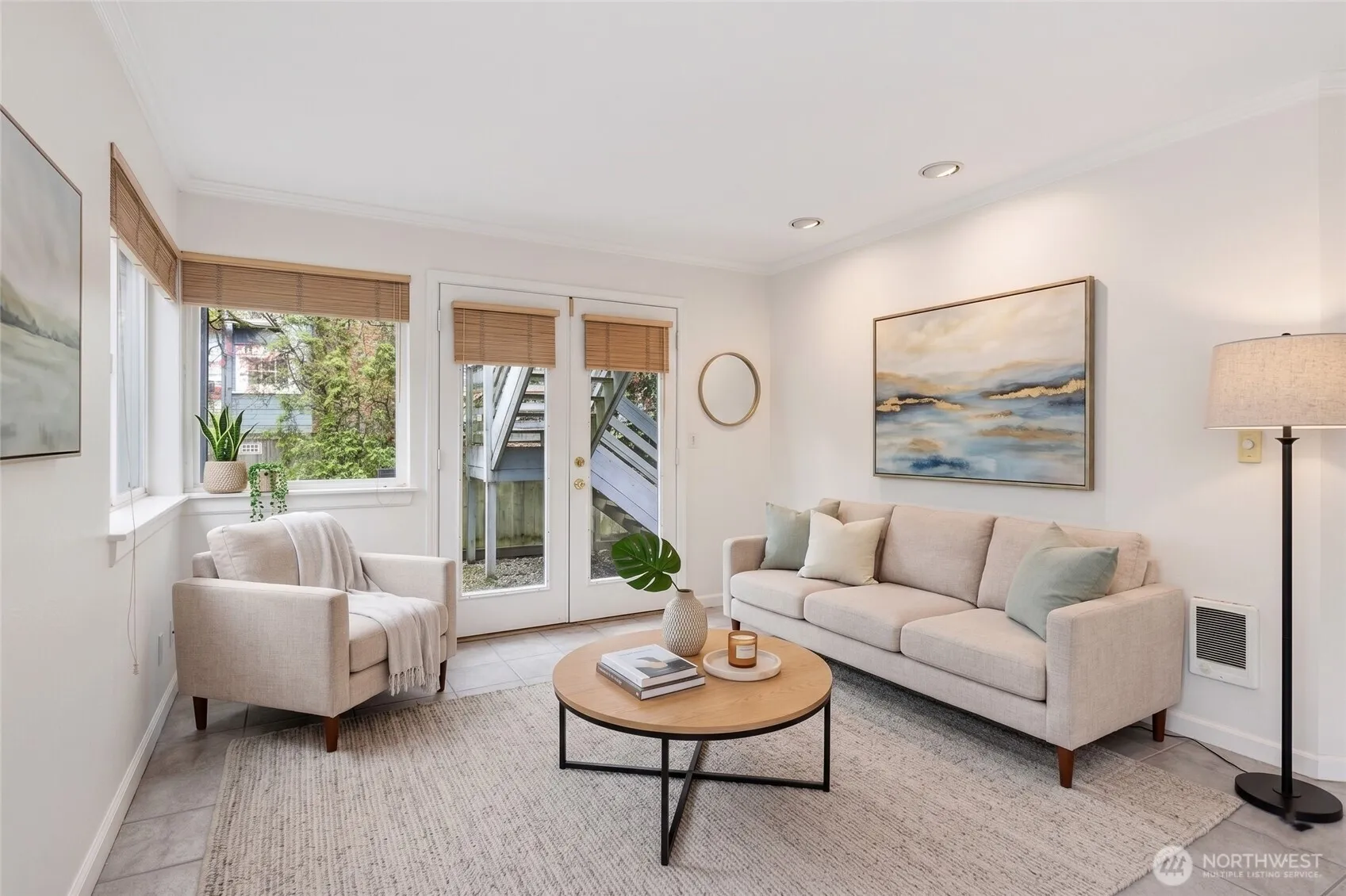 Property photo for 4811 Phinney Avenue N #101, Seattle photo 3