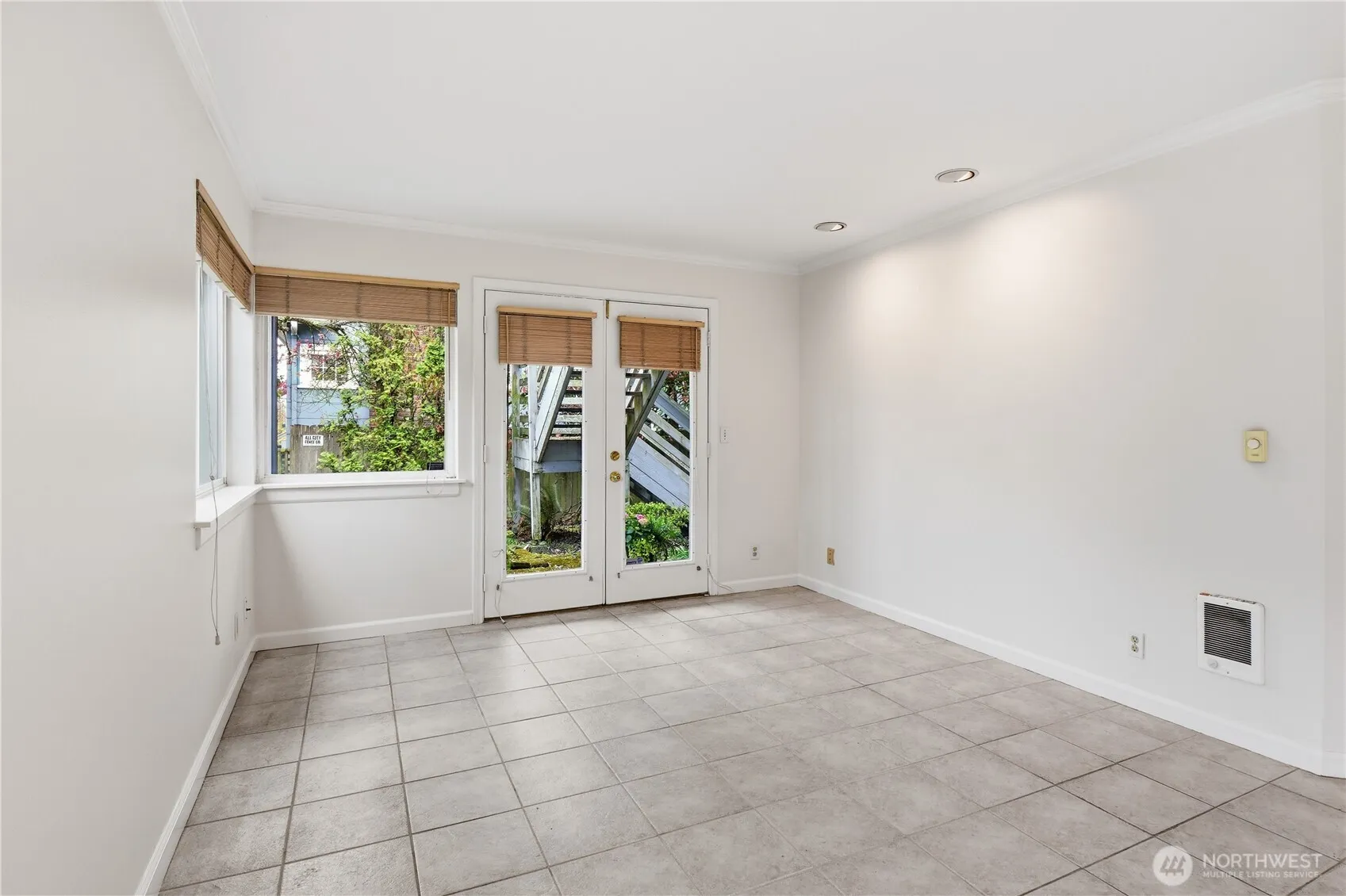 Property photo for 4811 Phinney Avenue N #101, Seattle photo 4