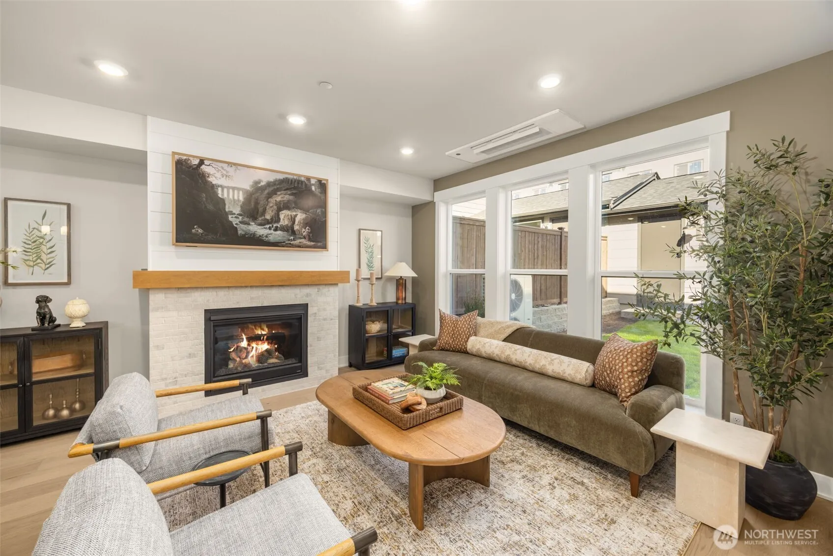 Property photo for 434 222nd Place Se, Sammamish photo 3