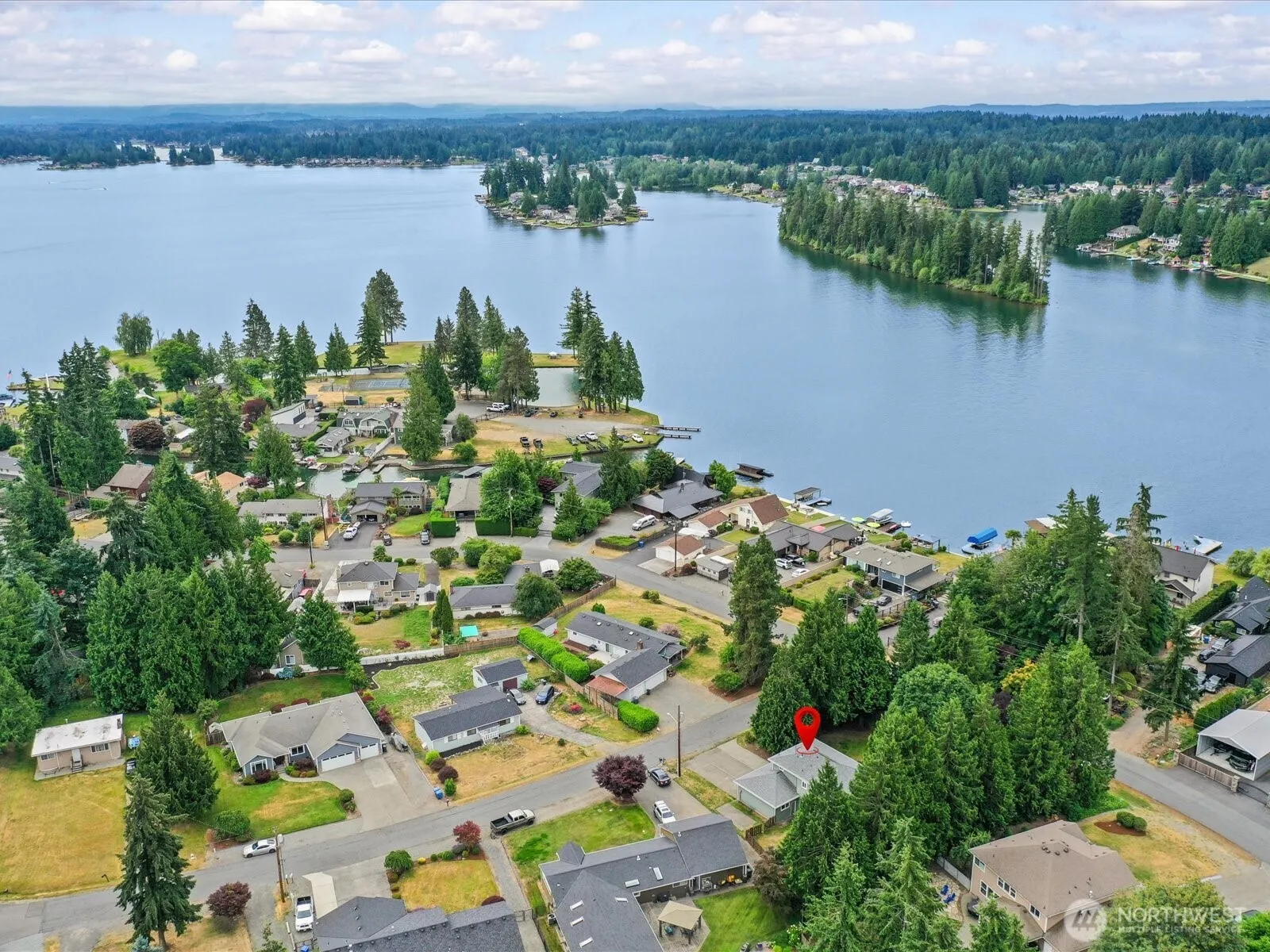 Property photo for 18319 Driftwood Drive E, Lake Tapps photo 5