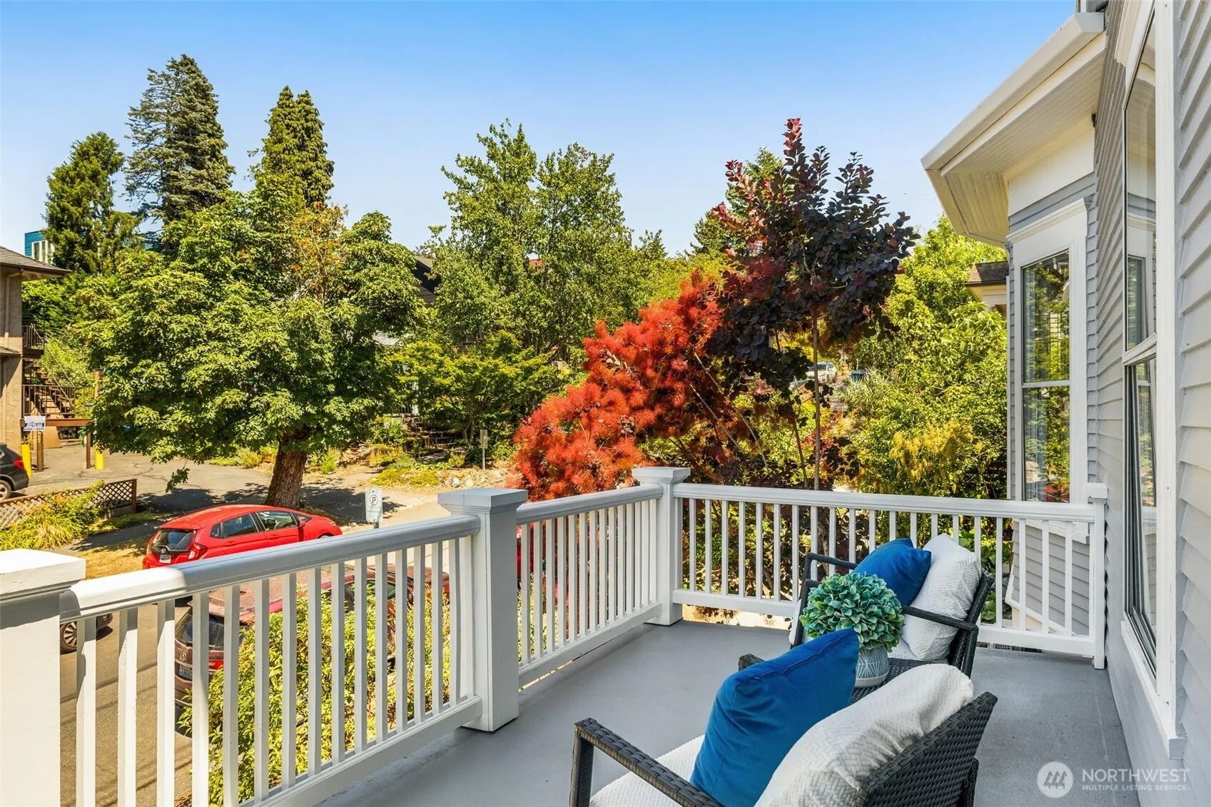 Property photo for 732 15th Avenue, Seattle photo 4