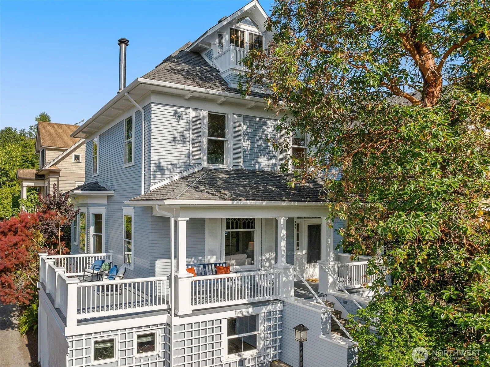 Property photo for 732 15th Avenue, Seattle