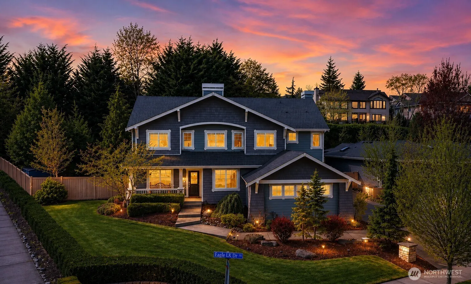 Property photo for 7041 Eagle Lake Drive Se, Snoqualmie photo 2