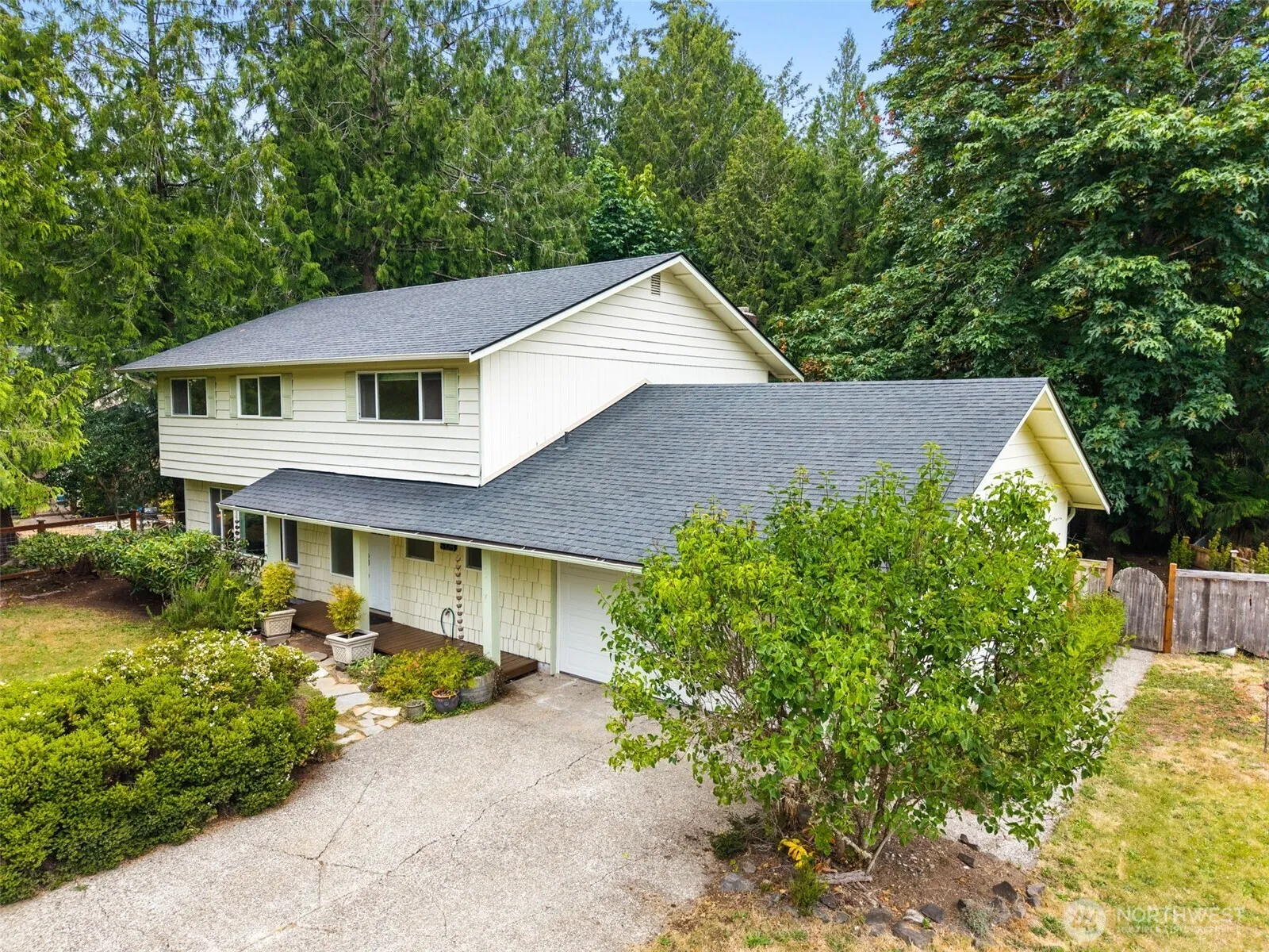 Property photo for 6328 Tralee Drive Nw, Olympia