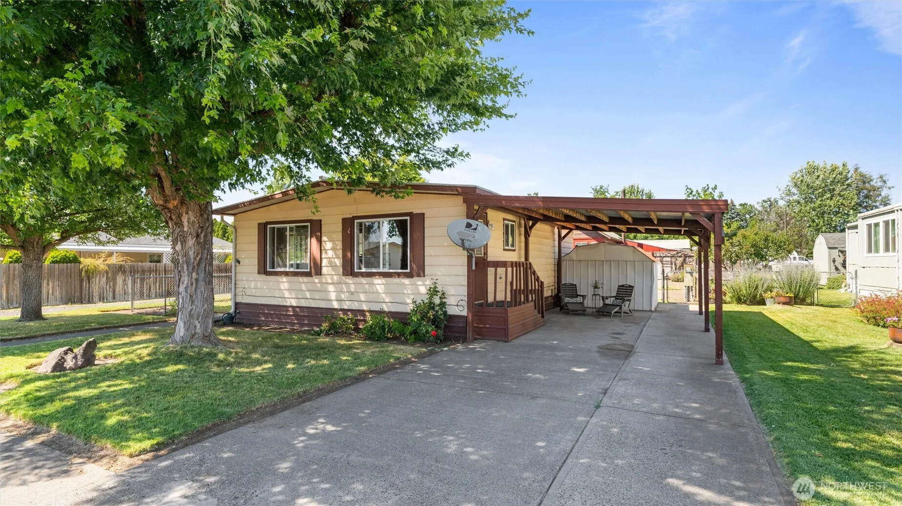 Property photo for 801 Ne Dawson Street, College Place photo 2