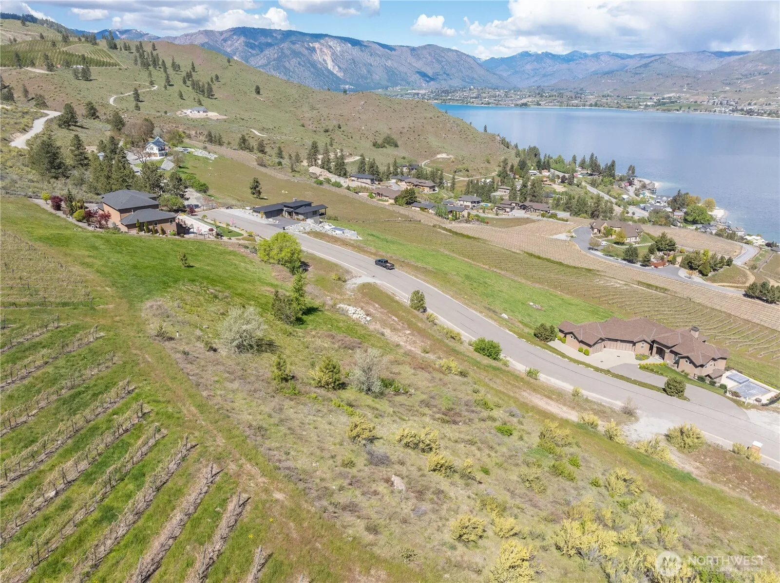 Property photo for 306 Clos Chevalle Road, Chelan photo 5
