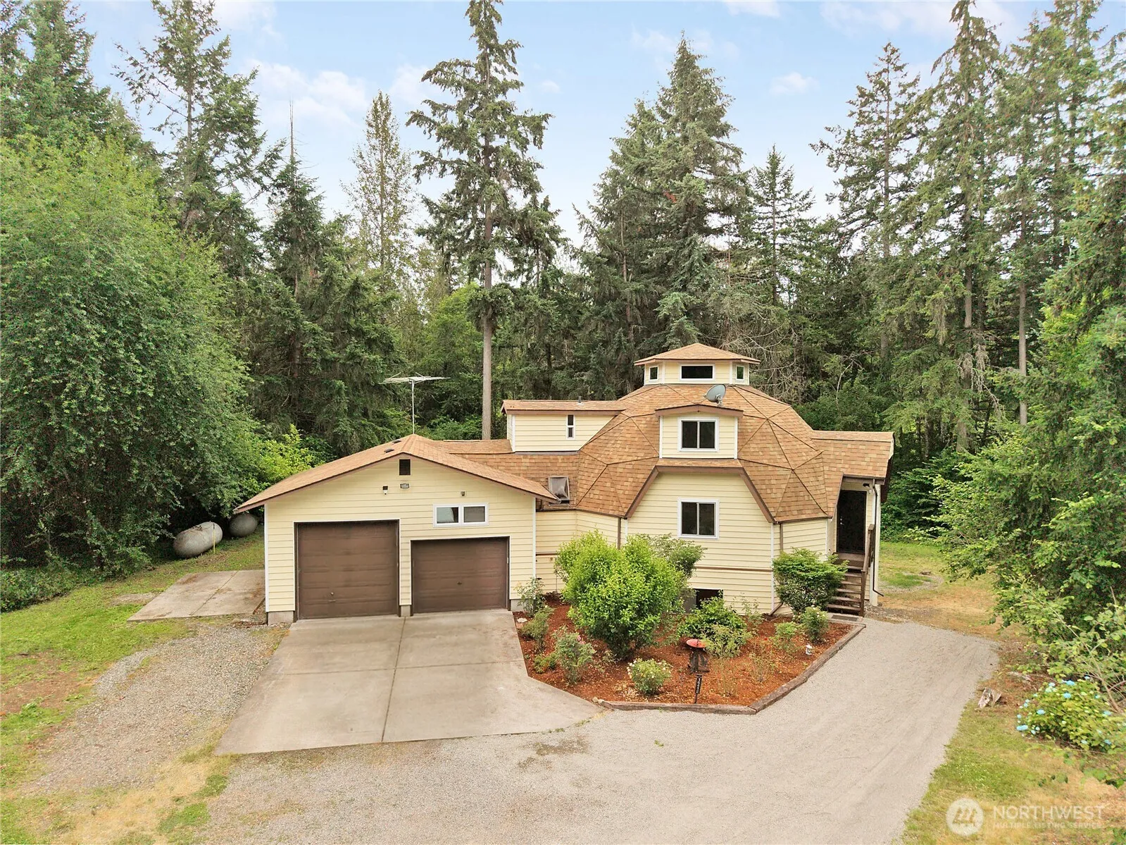 Property photo for 16412 38th Avenue E, Tacoma