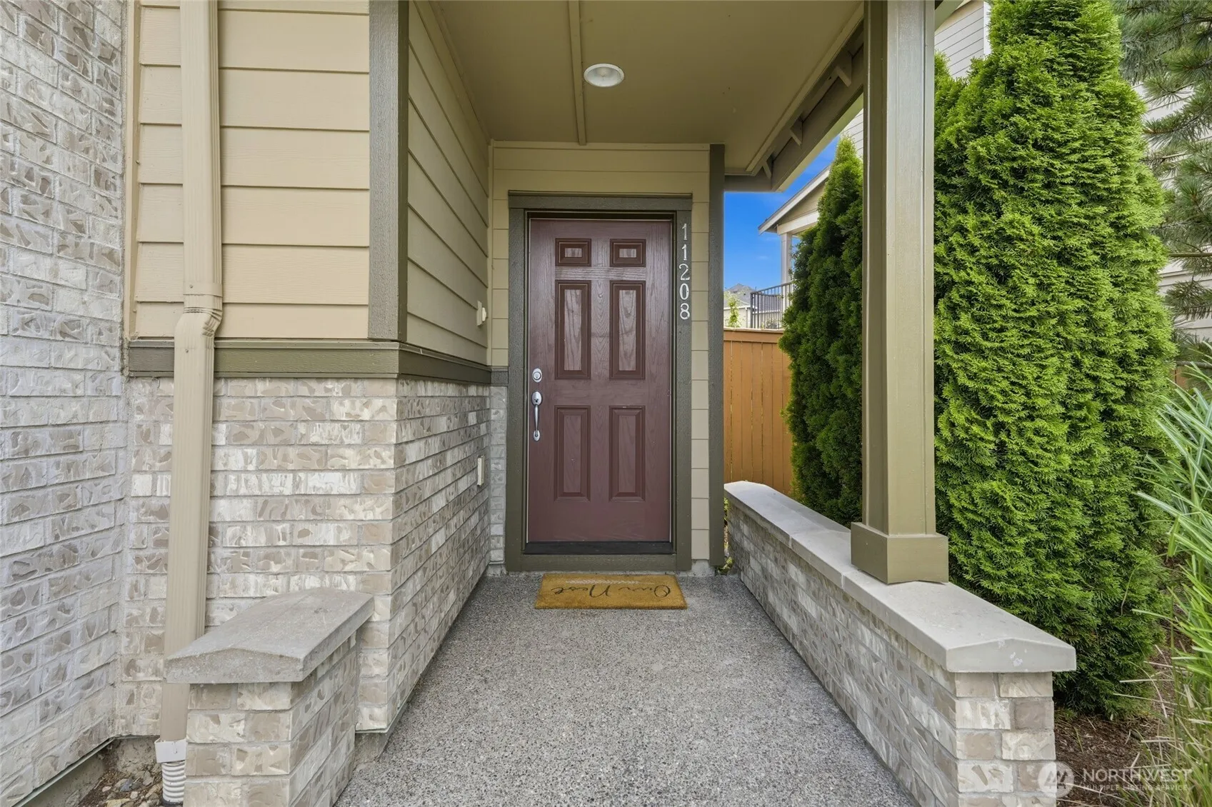 Property photo for 11208 19th Drive Se, Everett photo 3