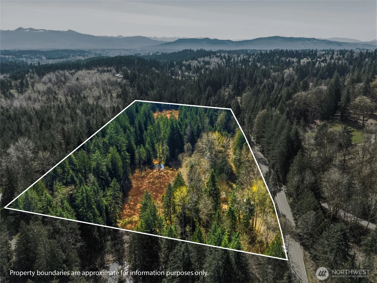 Property photo for 7827 Mero Road, Snohomish photo 2