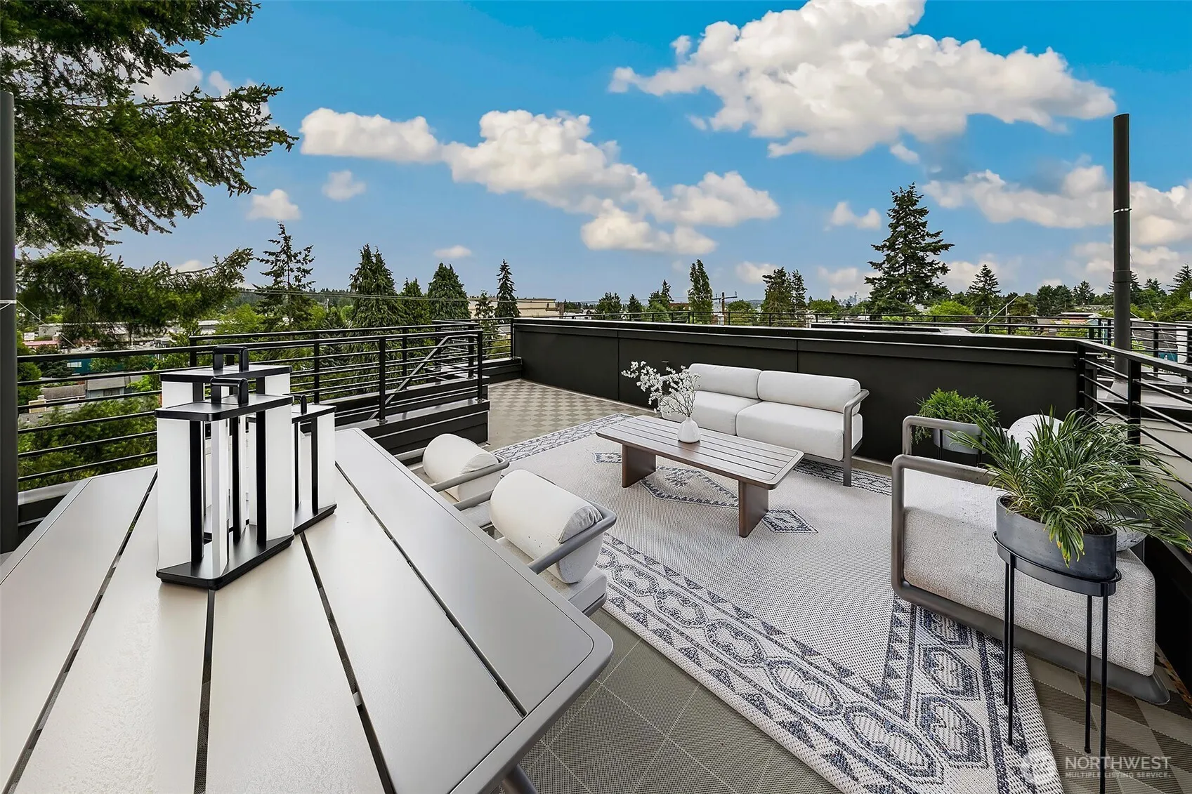 Property photo for 9813 Linden Avenue N, Seattle photo 2