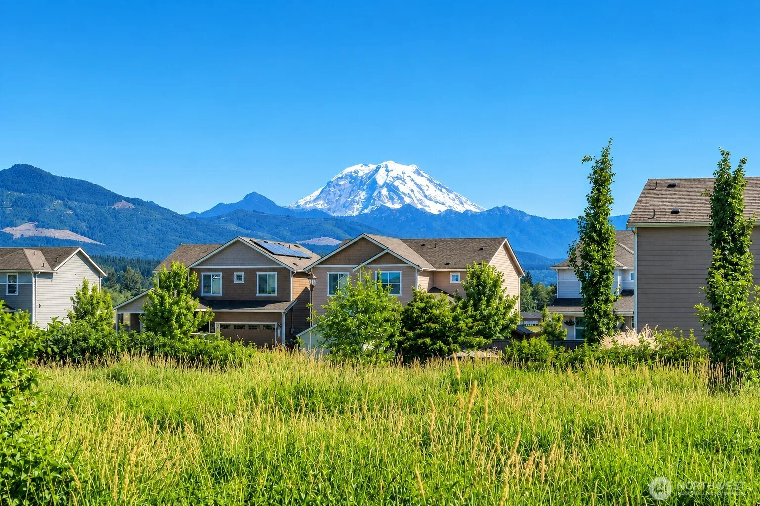 Property photo for 516 Petersen Drive E, Enumclaw