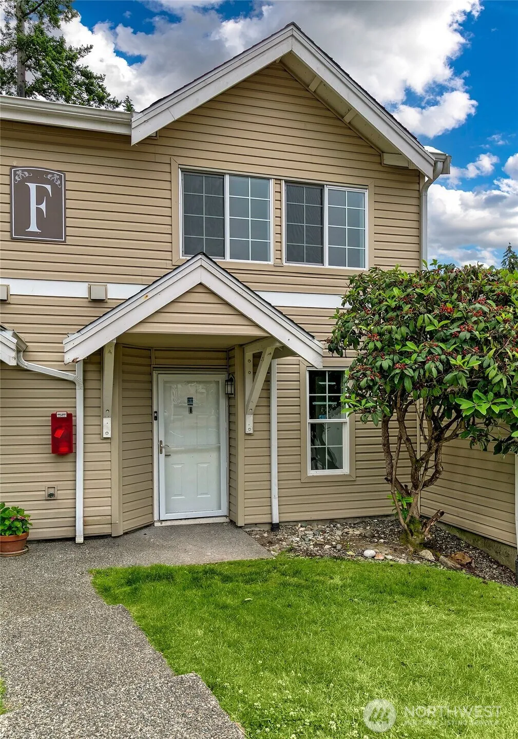 Property photo for 2100 S 336th Street #f4, Federal Way