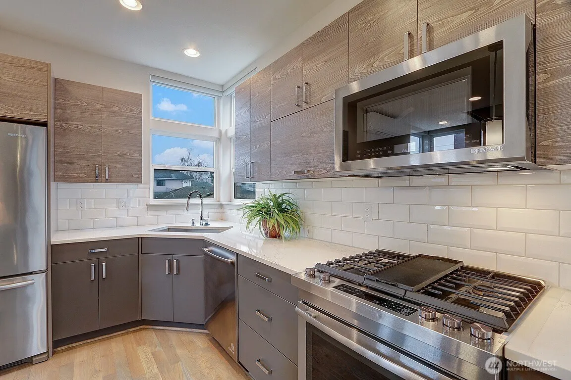 Property photo for 2218 Nw 64th Street, Seattle photo 5