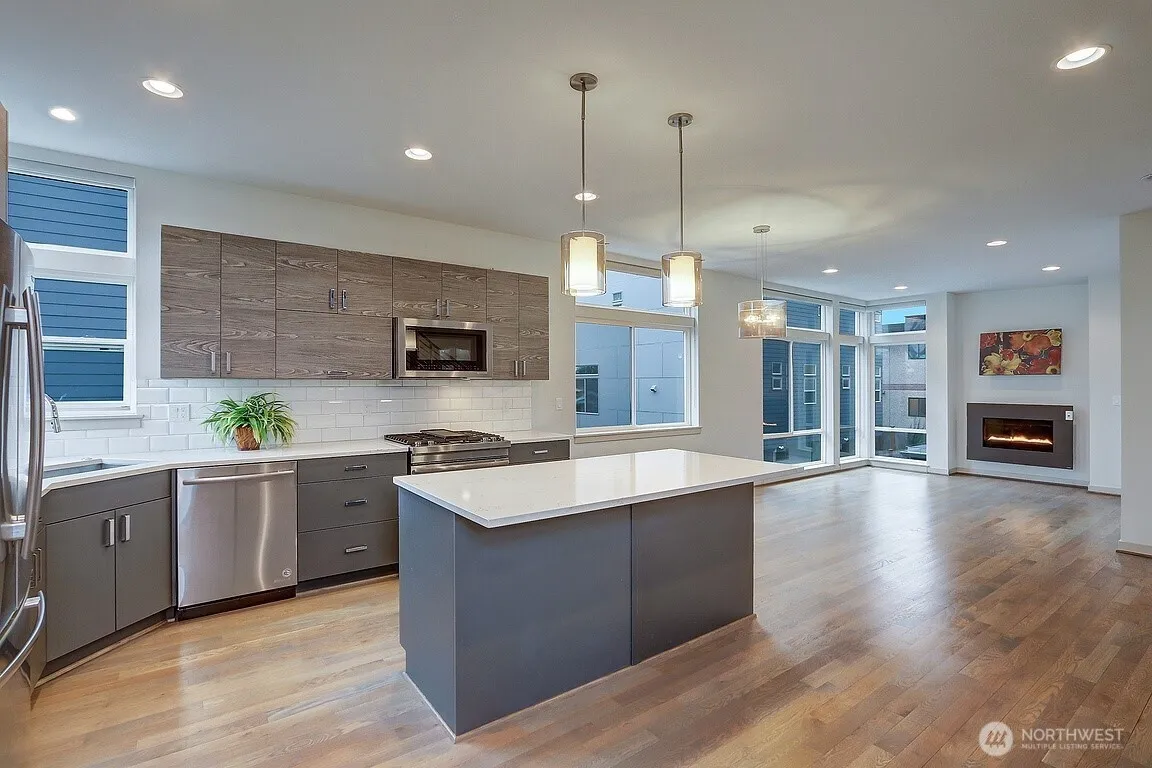 Property photo for 2218 Nw 64th Street, Seattle photo 4