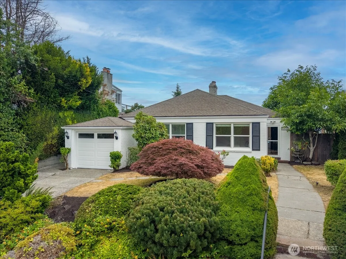 Property photo for 5018 28th Avenue S, Seattle