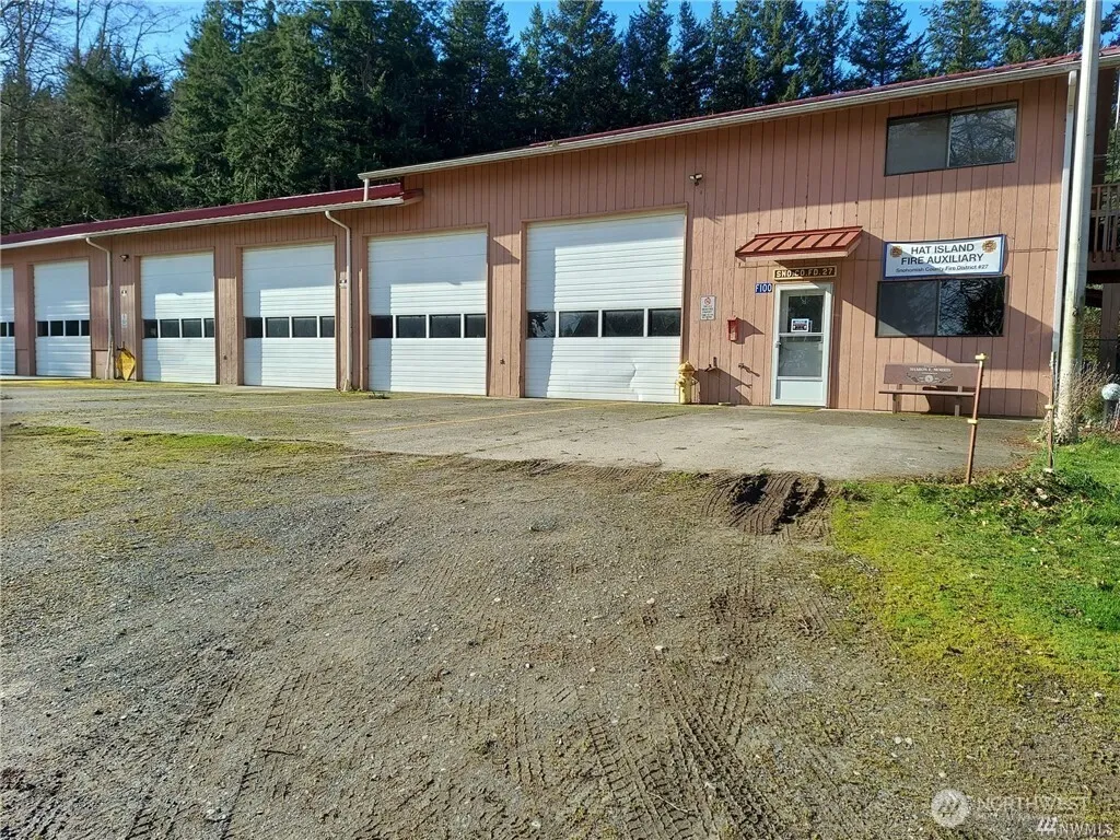 Property photo for 78 B Port Gardner Drive, Hat Island photo 4