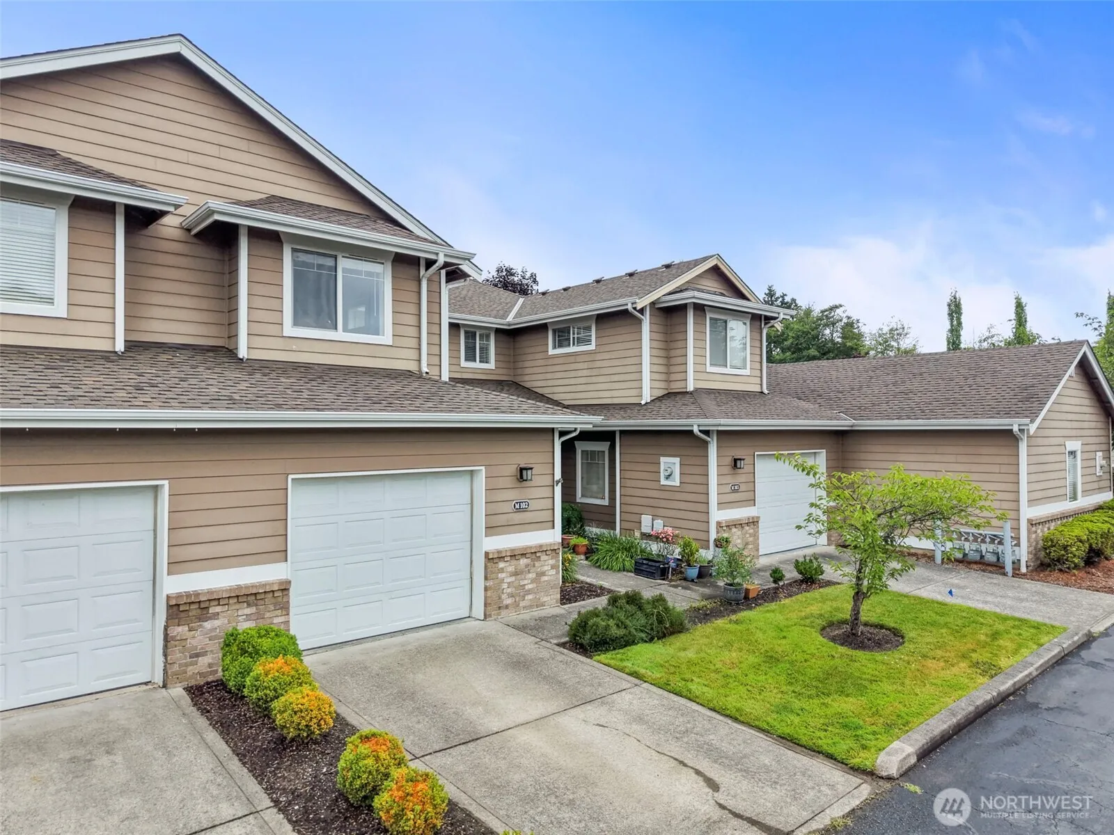 Property photo for 10700 Se 260th Street #m102, Kent photo 3