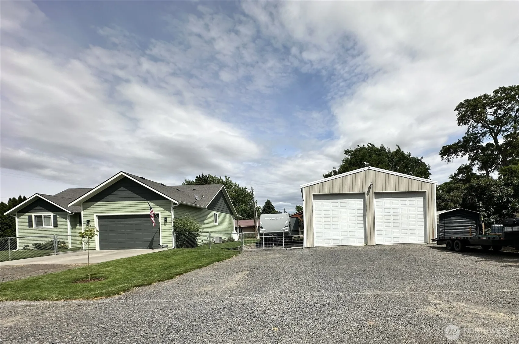 Property photo for 213 West Street, Waitsburg photo 2