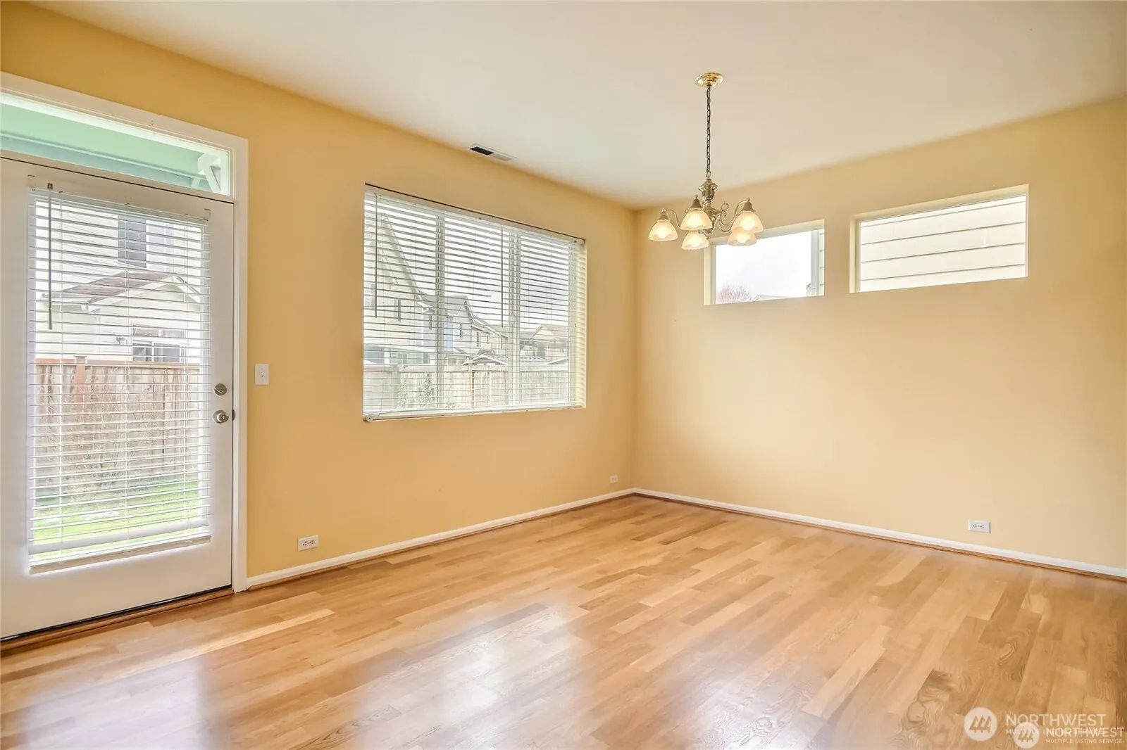 Property photo for 4036 Tribute Avenue E, Fife photo 5