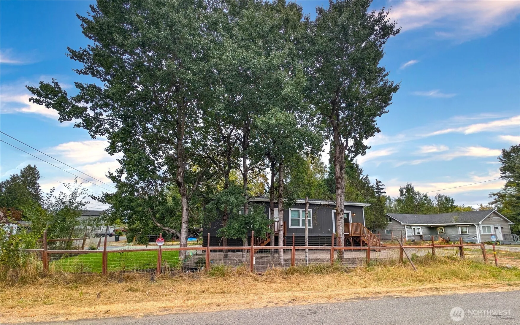 Property photo for 902 97th Street E, Tacoma