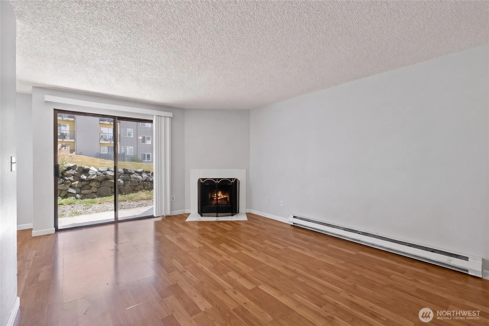 Property photo for 2020 Grant Avenue S #c103, Renton photo 4