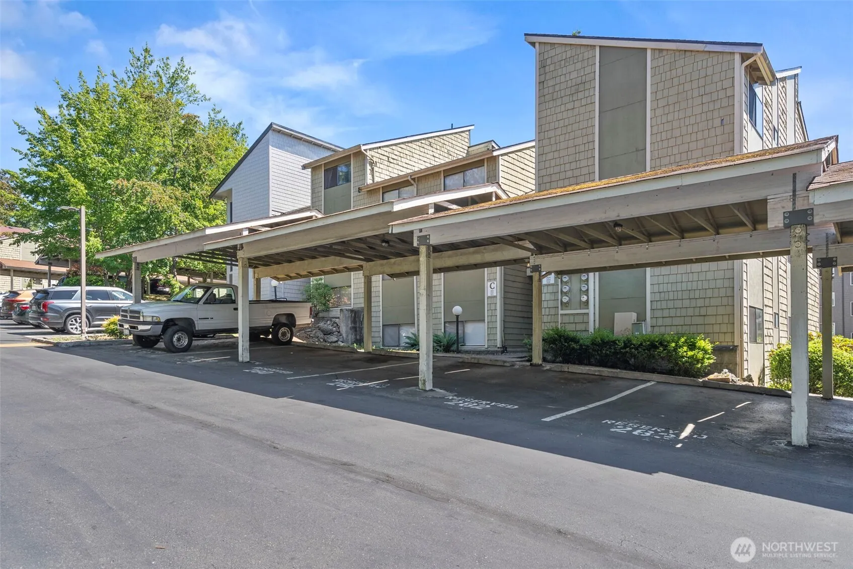 Property photo for 2020 Grant Avenue S #c103, Renton