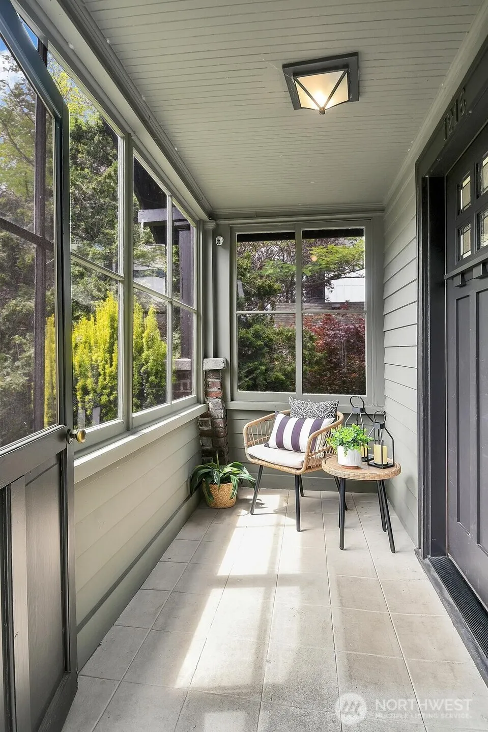 Property photo for 1216 N 47th Street, Seattle photo 3