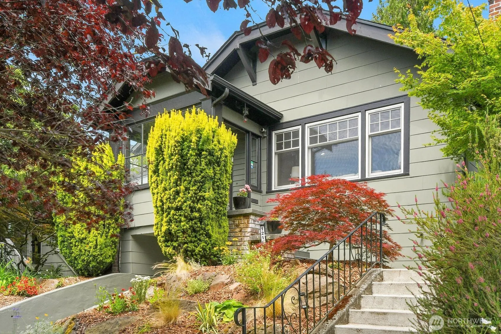 Property photo for 1216 N 47th Street, Seattle