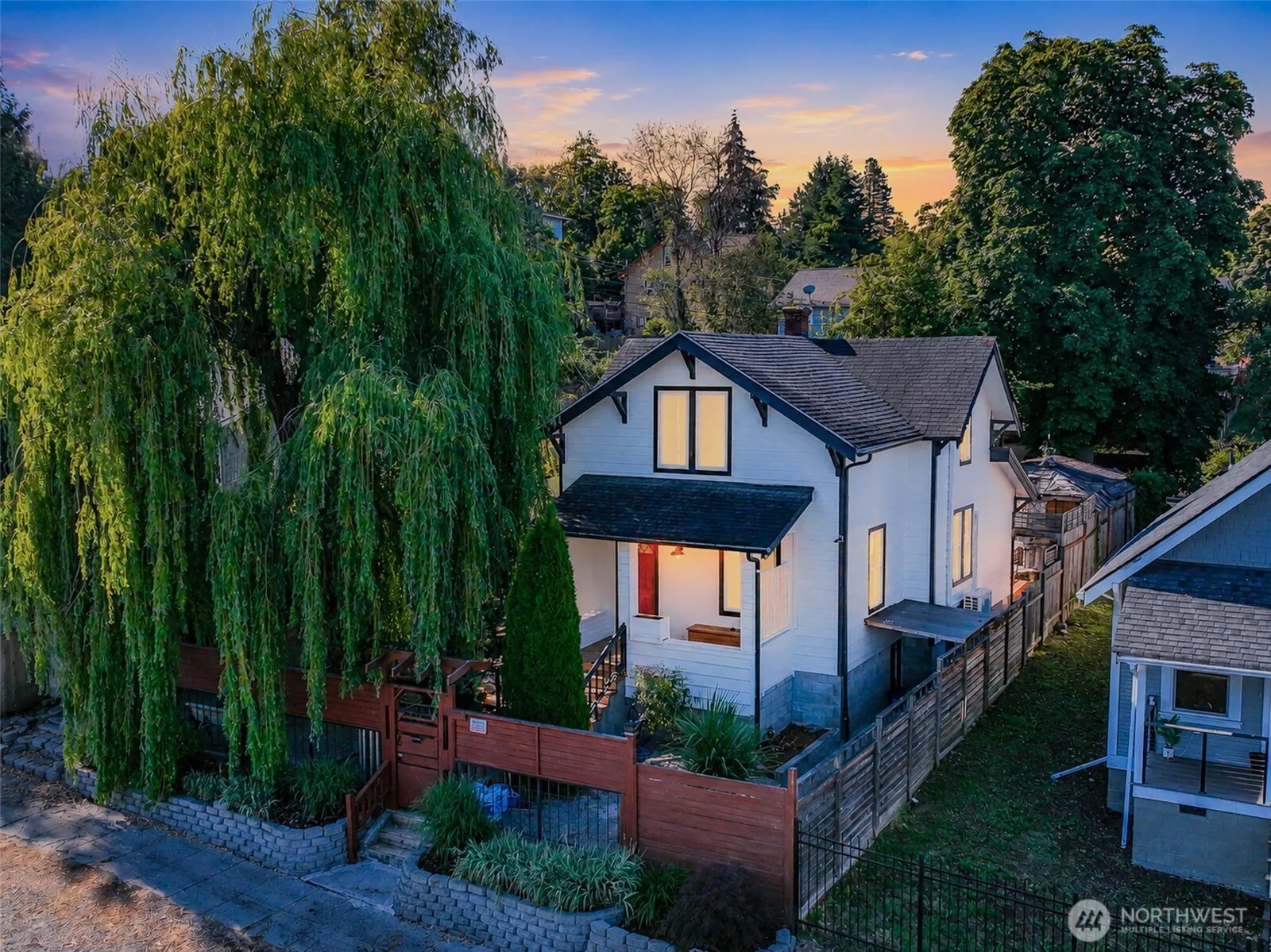 Property photo for 1836 E Fairbanks Street, Tacoma